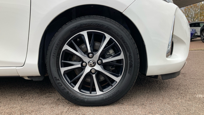 Toyota Yaris 1.5 Hybrid Icon Tech 5dr CVT Hybrid Hatchback